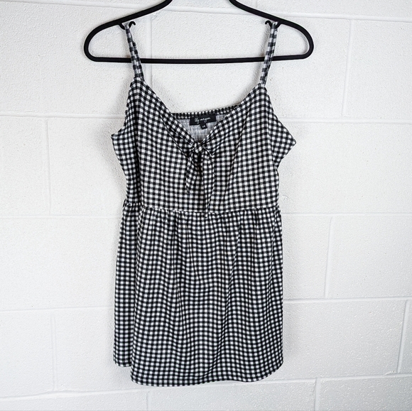 2/$20 Lily Morgan Checkered Gingham Black & White Adjustable Tank Top Smocked - Picture 2 of 8